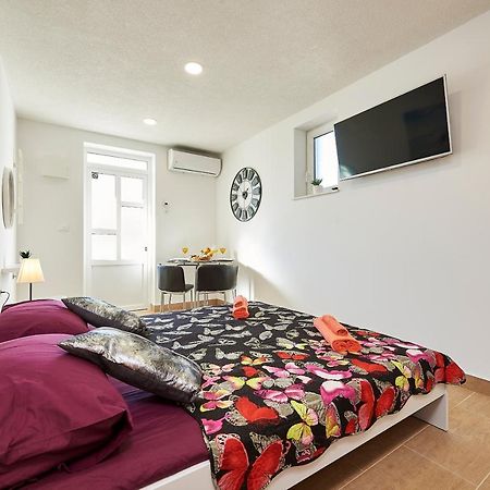 Studio Apartment Bascan Trogir Exterior foto